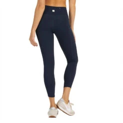 Vuori Women's Stride Legging 5 Vuori Women's Stride Legging -Saucony Store 122161 BACK 1 INK