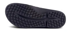 Oofos Unisex OOahh Sport Flex Sandal 9 Oofos Unisex OOahh Sport Flex Sandal -Saucony Store 1550BLKMATTE shot7 932x680 2cc362ae de09 4a73 bbbc 53988f1470ed