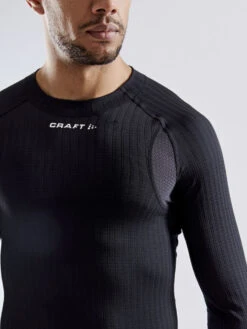 Craft Men's Active Extreme X Baselayer - Black (1909679-999000) 8 Craft Men's Active Extreme X Baselayer - Black (1909679-999000) -Saucony Store 1909679 999000 ActiveExtremeXCNLS Closeup3 Preview