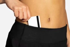 Brooks Women's Chaser 5" Short 14 Brooks Women's Chaser 5" Short -Saucony Store 221465 001 d3 Chaser 5in Short