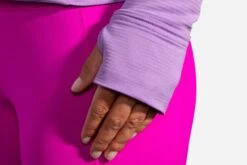 Brooks Women's Notch Thermal Hoodie (221502) 25 Brooks Women's Notch Thermal Hoodie (221502) -Saucony Store 221502 562 D6 Notch Thermal Hoodie