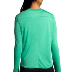 Brooks Women's Run Merry Distance Long Sleeve - Green/Run Merry (221563377) 8 Brooks Women's Run Merry Distance Long Sleeve - Green/Run Merry (221563377) -Saucony Store 221563 377 MB Run Merry Distance Graphic LS