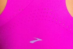 Brooks Women's Dare Crossback Run Bra -Saucony Store 350074 633 D1 Dare Crossback Run Bra