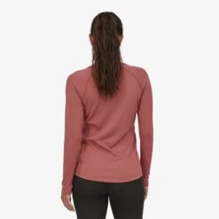 Patagonia Women's Capilene Midweight Crew Long Sleeve (44437) 8 Patagonia Women's Capilene Midweight Crew Long Sleeve (44437) -Saucony Store 44437 RHP MH2