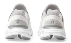 On Running Women's Cloudswift - Glacier/White (41.99579) -Saucony Store SS21CloudswiftGlacierWhiteWPackShot5