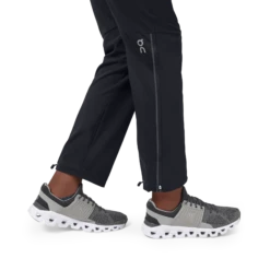 On Running Men's Track Pant - Black (166.00335) 12 On Running Men's Track Pant - Black (166.00335) -Saucony Store SS21TrackPantsBlackMPackShot8