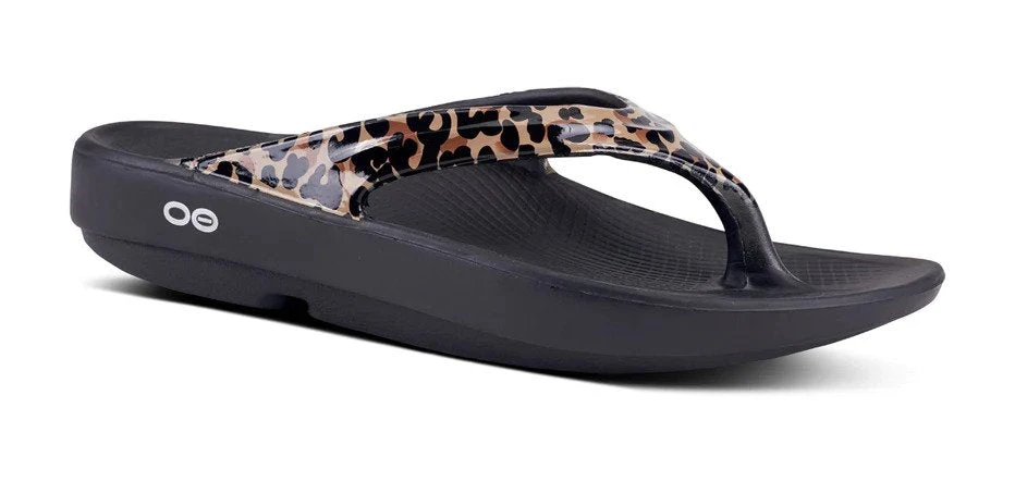 Oofos Women's OOlala Limited Sandal - Black/Leopard (1403) 2 Oofos Women's OOlala Limited Sandal - Black/Leopard (1403) - Image 2
