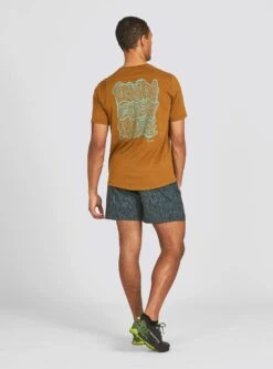 Janji Men's Runterra Bio Tee - Run Everywhere Alphatopo (MT06A-S22-ATP) -Saucony Store ezgif.com gif maker 13 3af8825d c9bf 4acf bd11 de885f4fc68d