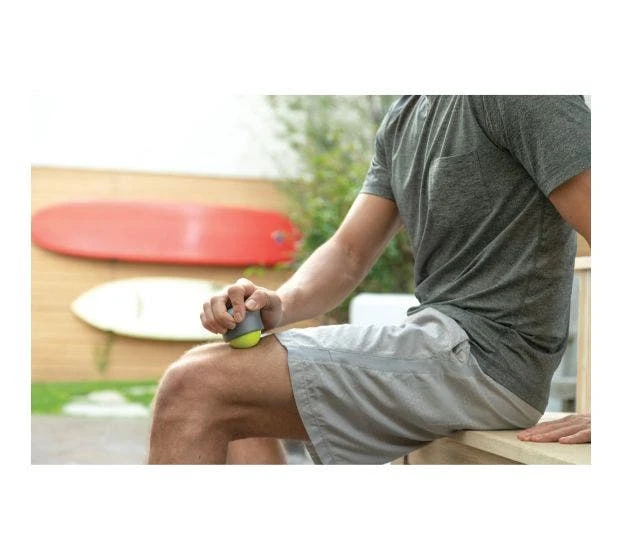 TriggerPoint Handheld Massage Ball - Green/Grey (04446) 2 TriggerPoint Handheld Massage Ball - Green/Grey (04446) - Image 2