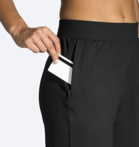 Brooks Women's Momentum Thermal Pant 6 Brooks Women's Momentum Thermal Pant - Image 6