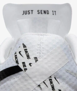 Nike Unisex Zoom Rival Waffle 6 Spikeless -Saucony Store nike zoom rival waffle 6 2